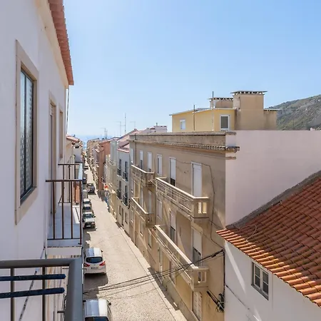 Blue Subvilla 48 Nazare